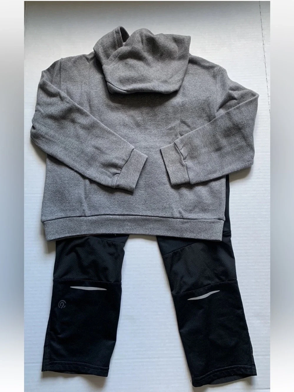 Lot of 2 Boys Sz 6 Reebok Gray Hooded Sweater and Champion Black Sweatpants